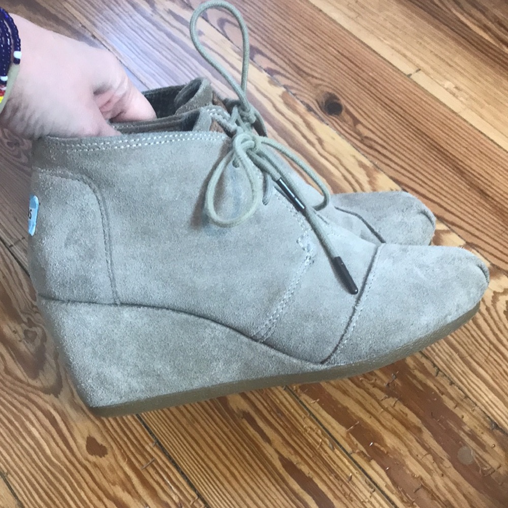 Toms Taupe Suede Wedge Ankle Booties